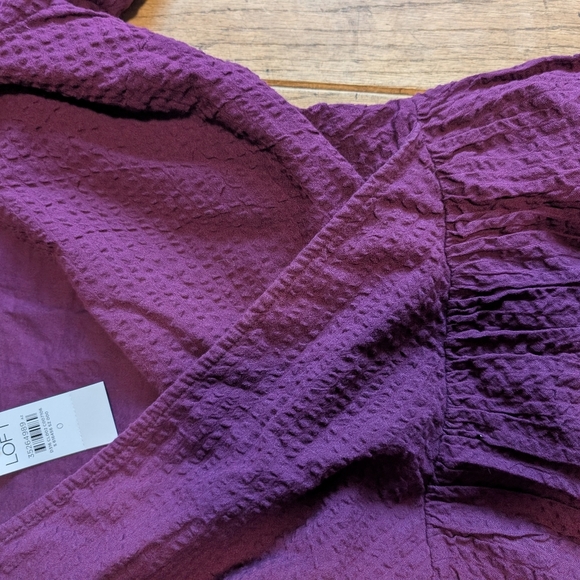 Women's Loft Purple Petite Crinkle Flounce Puff Sleeves Textured Dress Size 0 - Picture 6 of 9